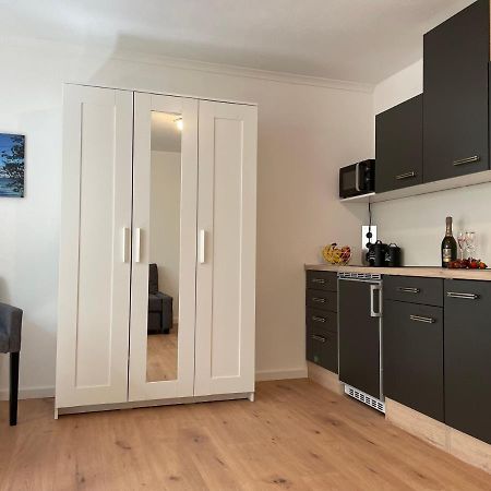 Schoene Souterrainwohnung In Seeshaupt Esterno foto