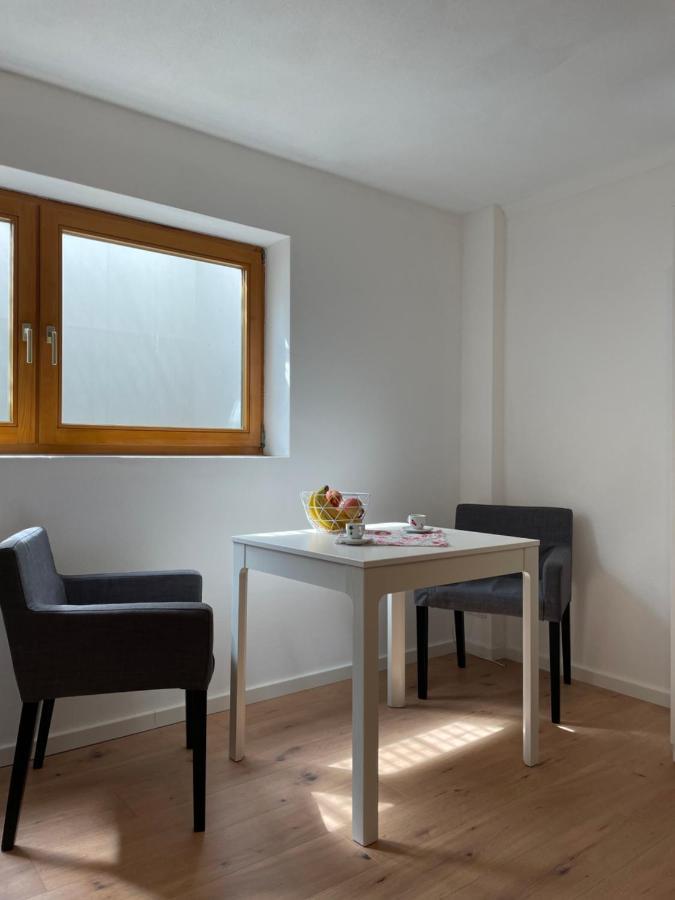 Schoene Souterrainwohnung In Seeshaupt Esterno foto