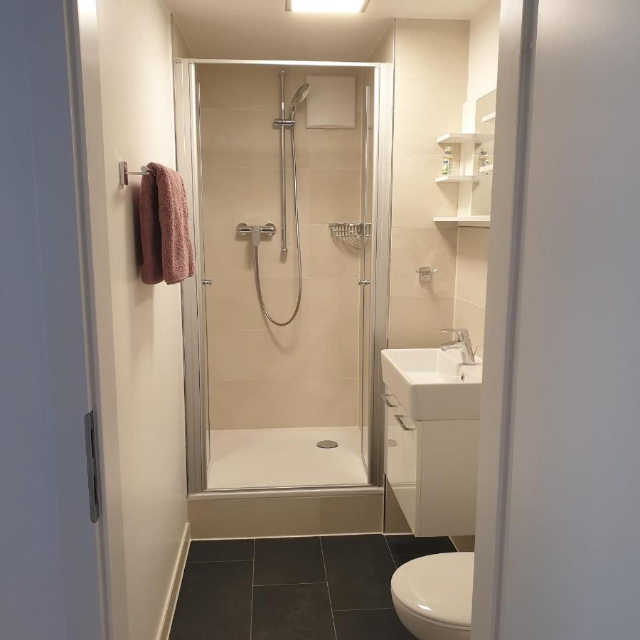 Schoene Souterrainwohnung In Seeshaupt Esterno foto